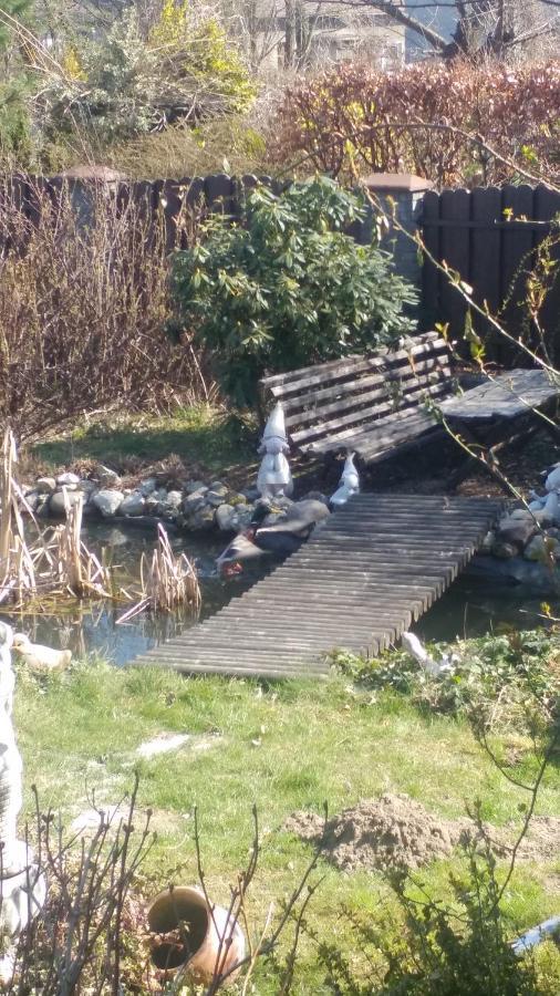 Pokoj W Domu Z Duzym Ogrodem Krakov Exteriér fotografie
